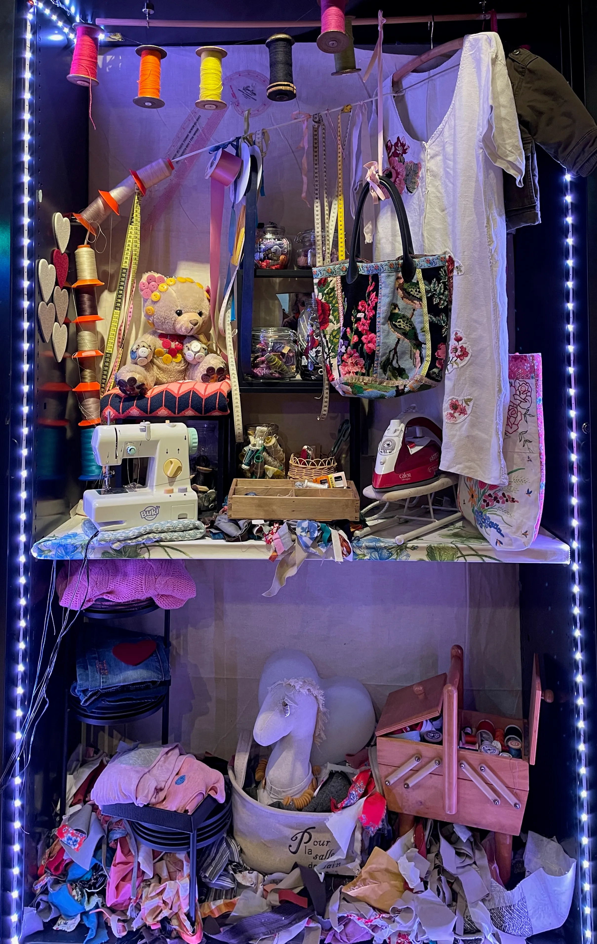 Histoires textiles — armoire Réparation