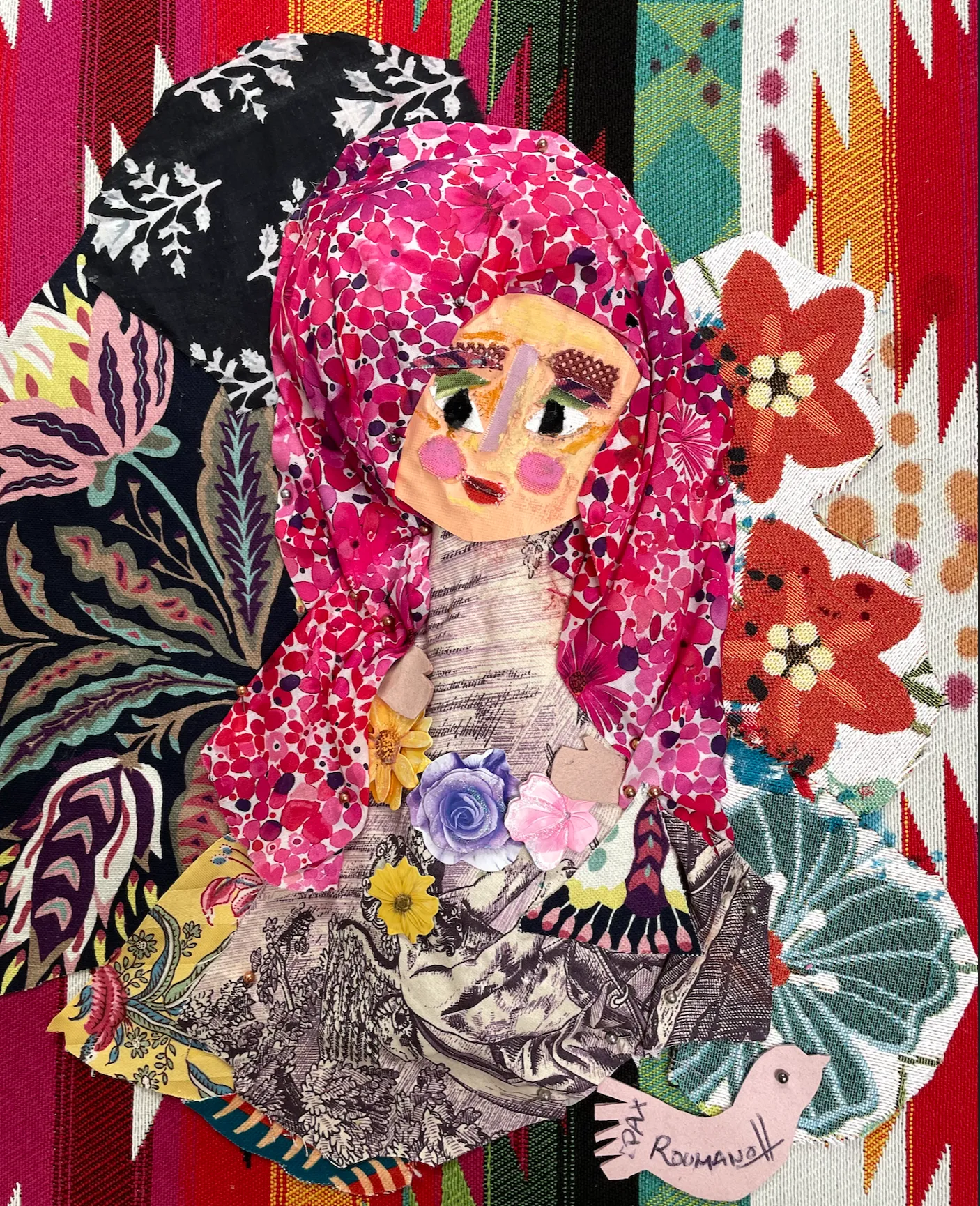 Femme épinglée colorée